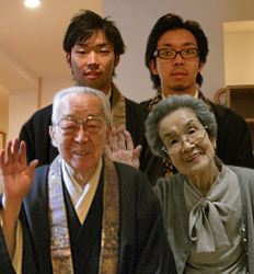 等覚寺・家族写真